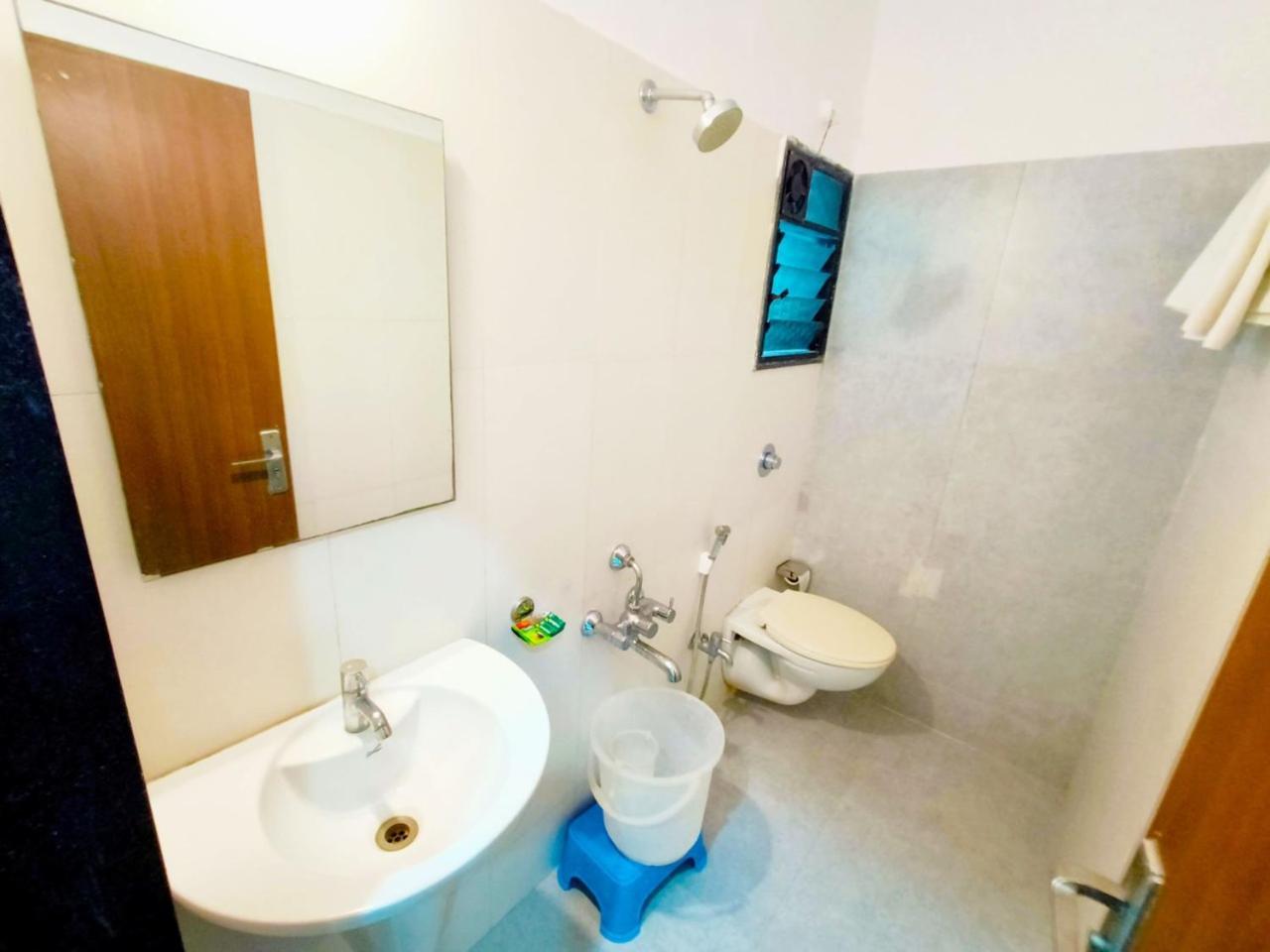 Sai Srushti By Neem Square Hotel Shirdi Bagian luar foto