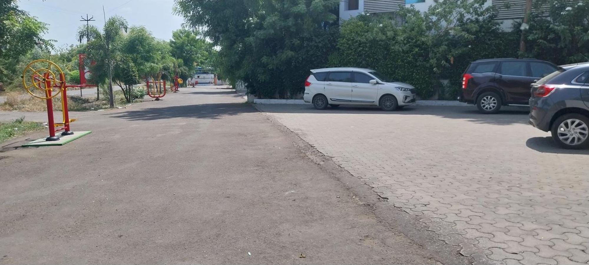 Sai Srushti By Neem Square Hotel Shirdi Bagian luar foto